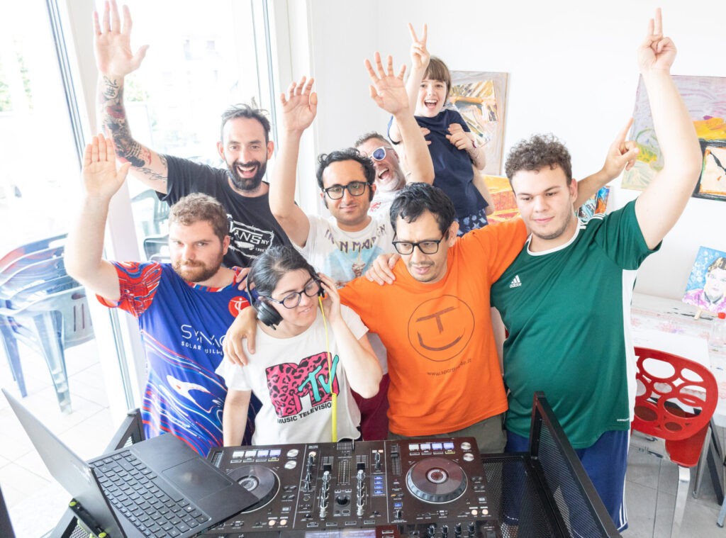AUTPOP FESTIVAL: il primo DJ SET inclusivo in occasione del Gran Premio di Monza